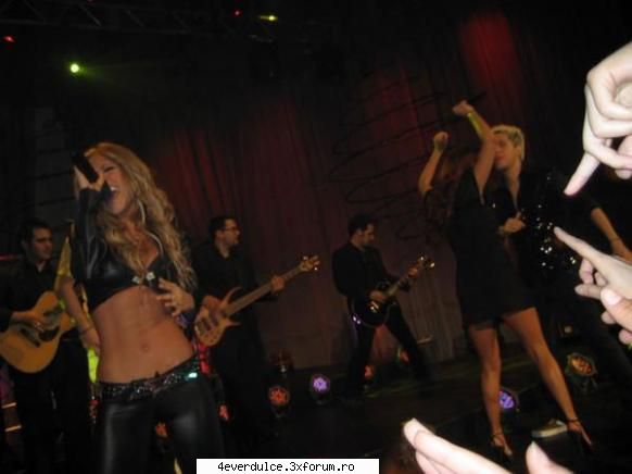 :hi: poze cu anahi