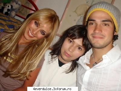 poze cu anahi - coca - Anahi